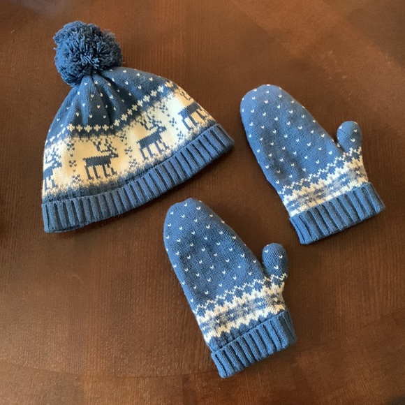 Toddler Boys Hat and Mittens St Size 3T - Picture 4 of 7